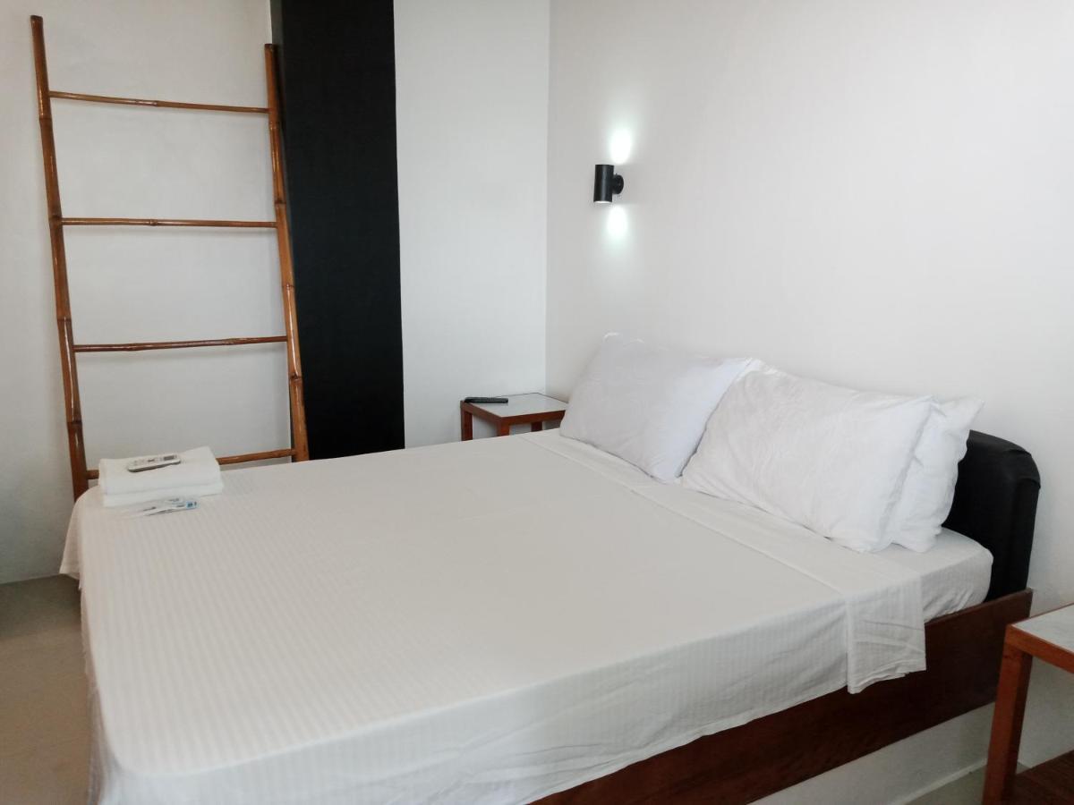 Jalyn'S Resort Sabang Пуэрто-Галера Экстерьер фото