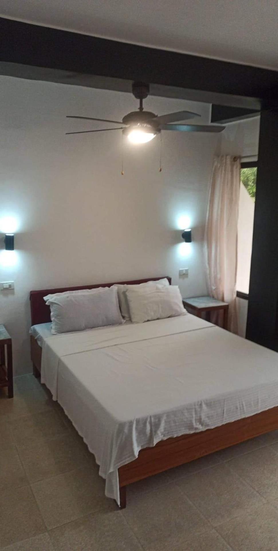 Jalyn'S Resort Sabang Пуэрто-Галера Номер фото