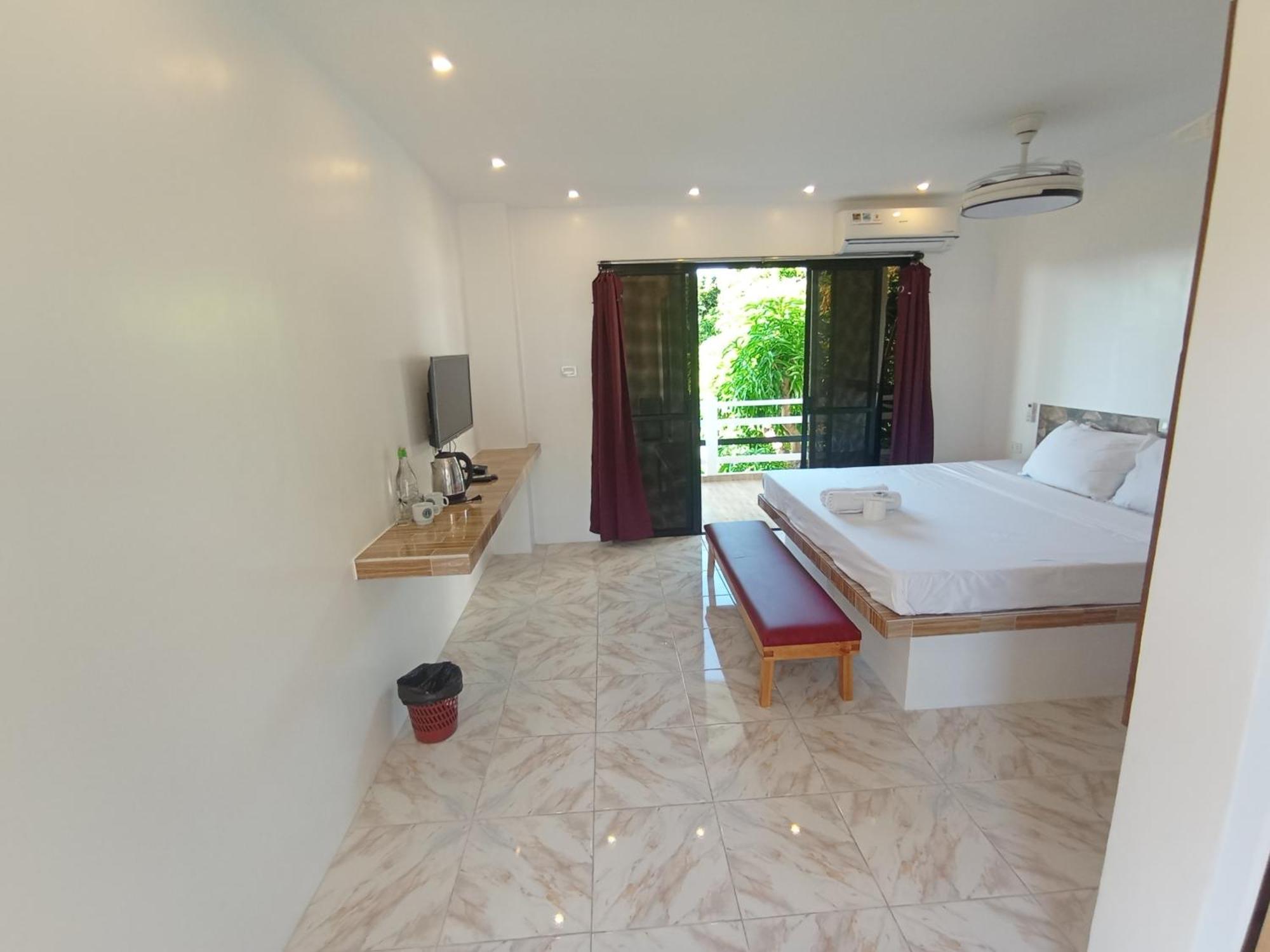Jalyn'S Resort Sabang Пуэрто-Галера Экстерьер фото