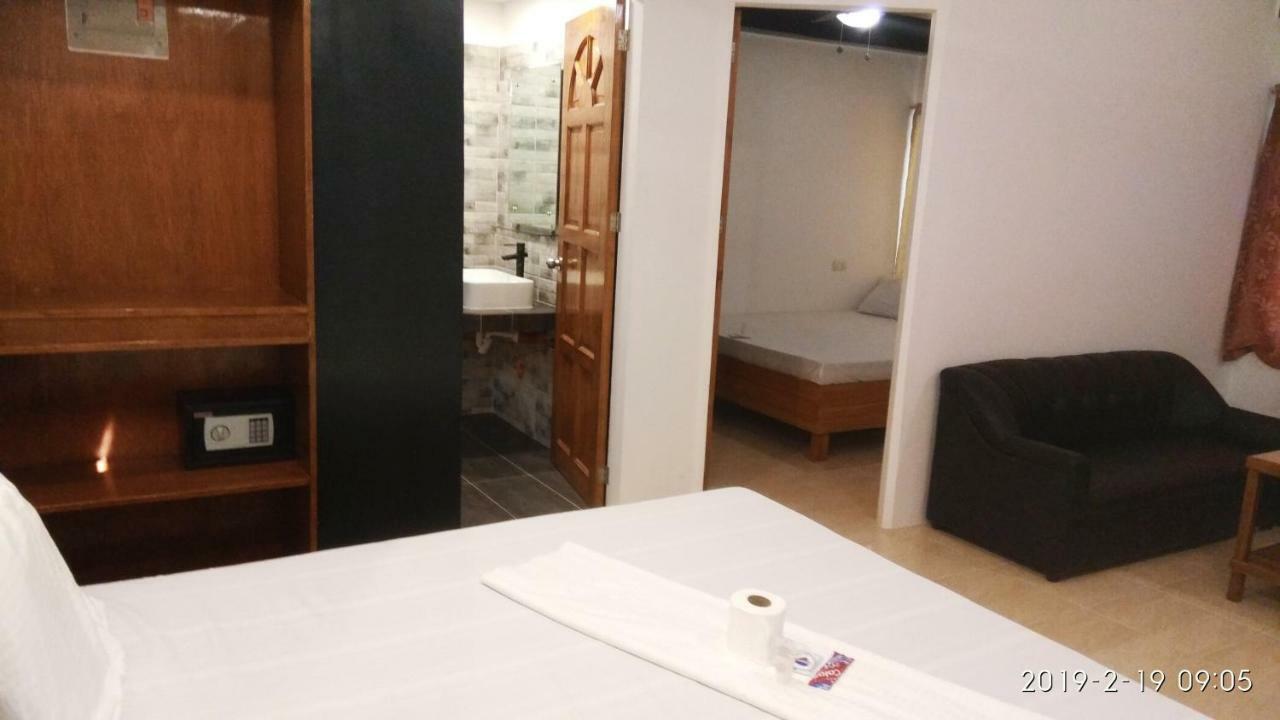 Jalyn'S Resort Sabang Пуэрто-Галера Экстерьер фото